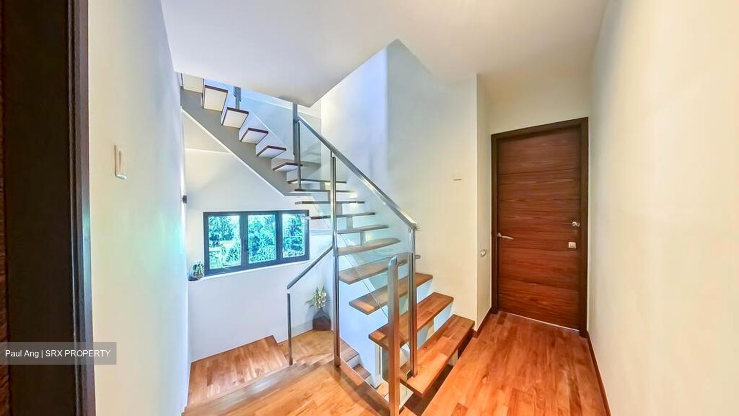 Old Tampines Road (D17), Semi-Detached #501697541